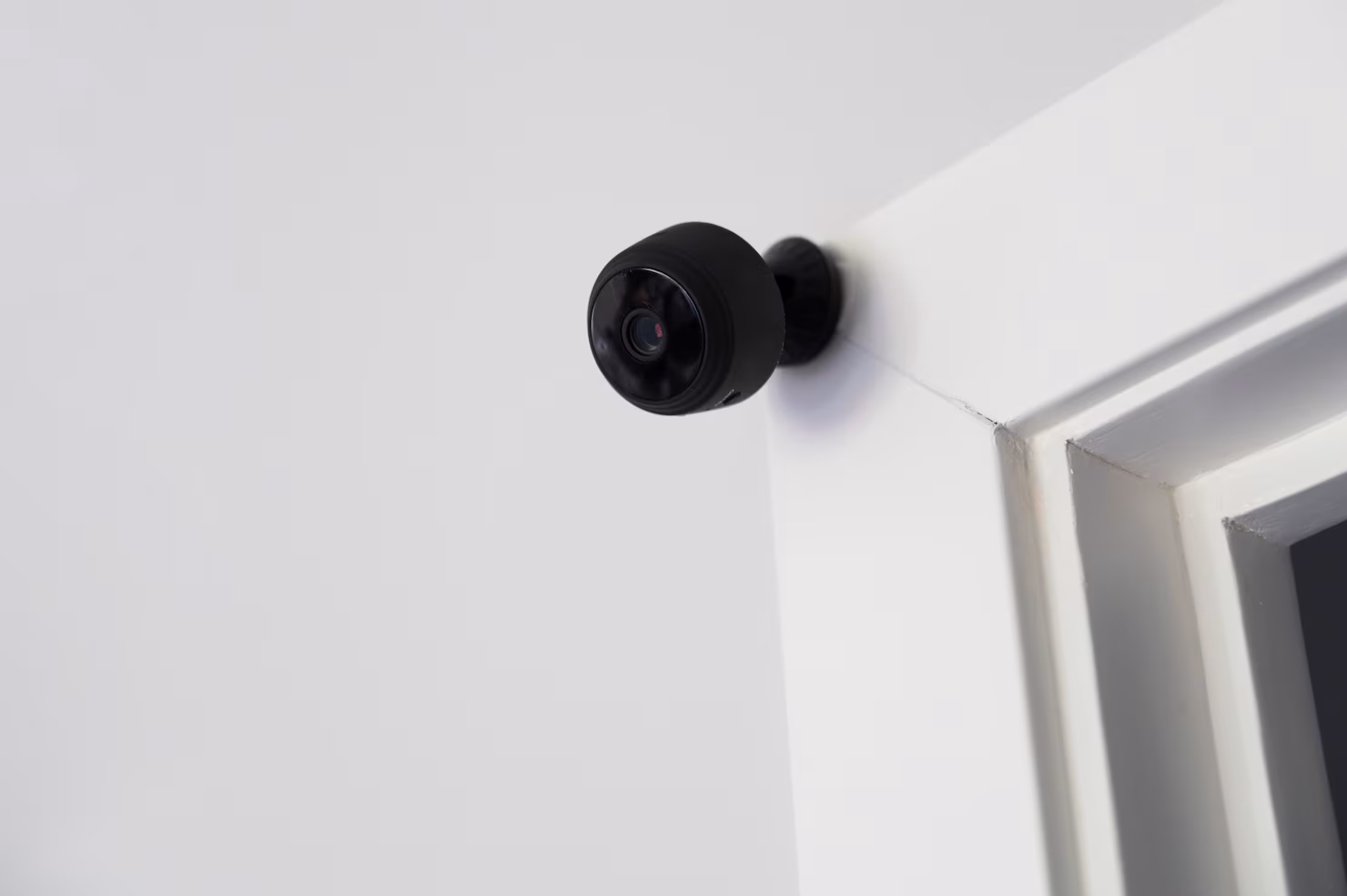 Wireless Surveillance Simplifies Modern Security